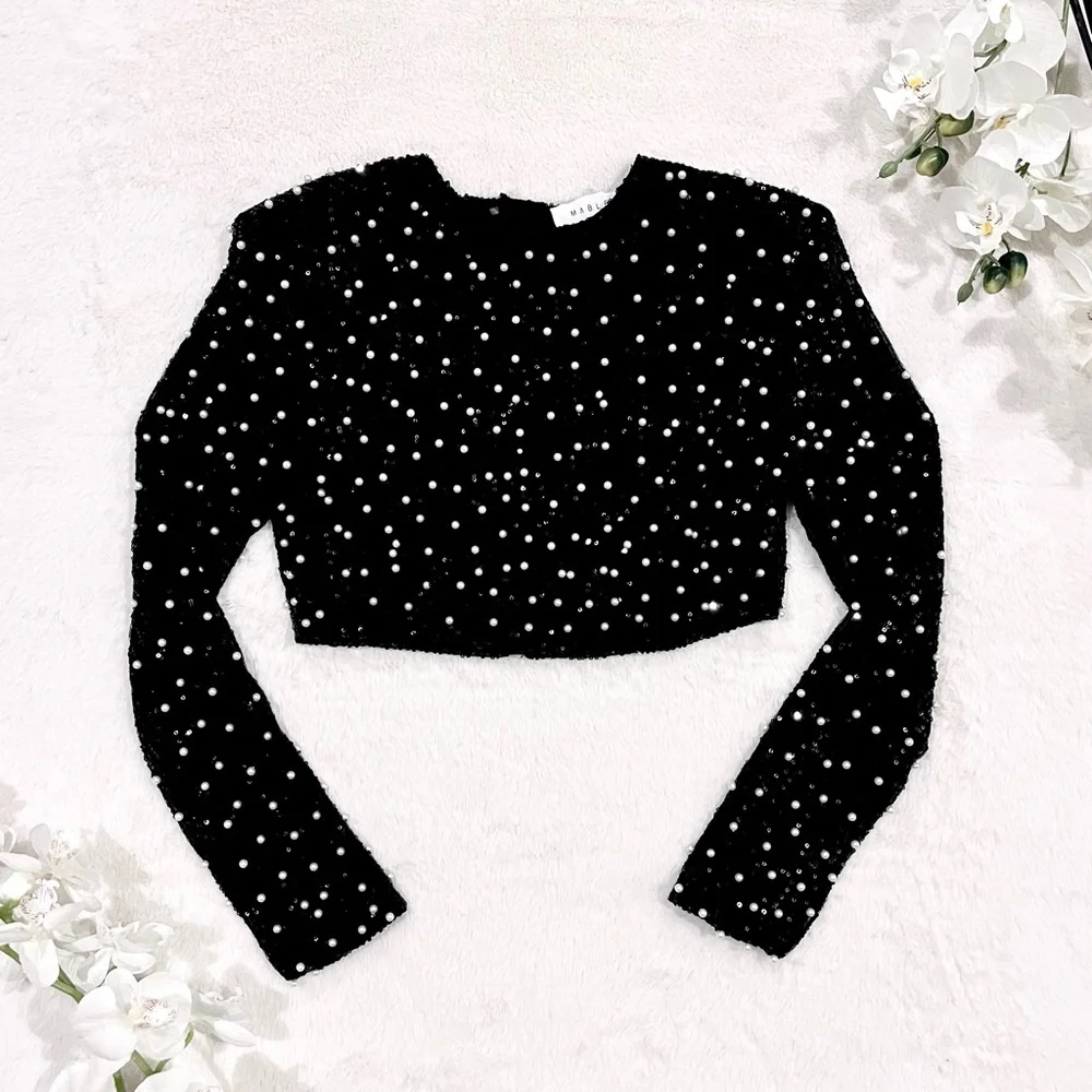 ✨🖤 MABLE Black and White Puff Sleeve Crop Blouse 🖤✨ - Picture 1 of 8
